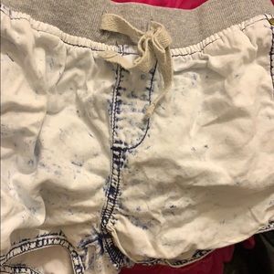 Kids medium shorts white wash jean shorts